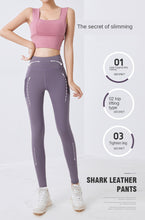 Carica l'immagine nel visualizzatore di Gallery, Leggings jogging con tasca trasparente