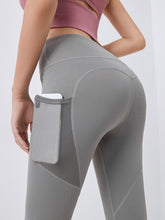 Carica l'immagine nel visualizzatore di Gallery, Leggings jogging con tasca trasparente