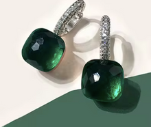 Carica l'immagine nel visualizzatore di Gallery, Orecchini nude colors