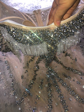 Carica l'immagine nel visualizzatore di Gallery, Luxury Crystal Jenner Met Dress 2021