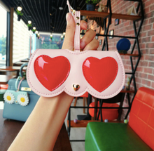 Carica l'immagine nel visualizzatore di Gallery, Custodia sunglasses