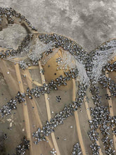 Carica l'immagine nel visualizzatore di Gallery, Luxury Crystal Jenner Met Dress 2021