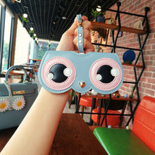 Carica l'immagine nel visualizzatore di Gallery, Custodia sunglasses