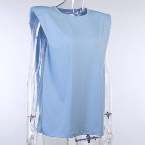 T-shirt trapezio spalle imbottite