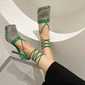 Squared strass shoes