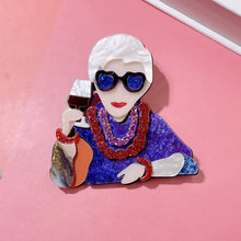 Carica l&#39;immagine nel visualizzatore di Gallery, Spilla Iris Apfel
