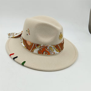 Cappello fedora nastro e charms