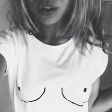 Carica l&#39;immagine nel visualizzatore di Gallery, T-shirt boobs
