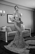 Carica l&#39;immagine nel visualizzatore di Gallery, Luxury Crystal Jenner Met Dress 2021
